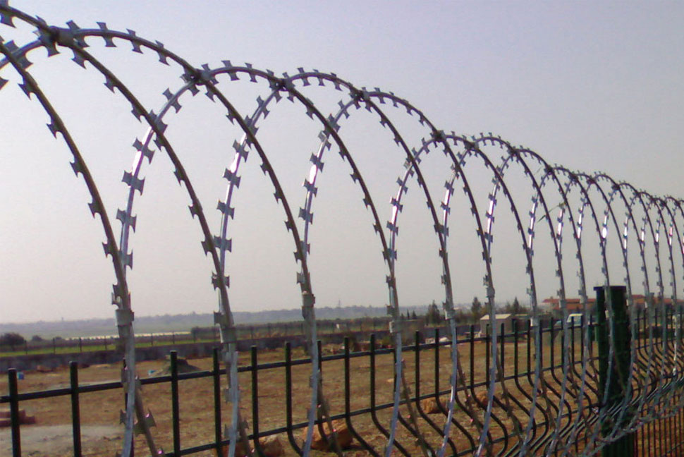 Dikenli ve Jiletli Tel Sistemleri